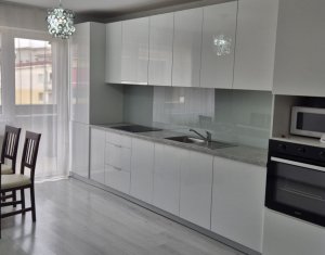 Lakás 3 szobák kiadó on Floresti