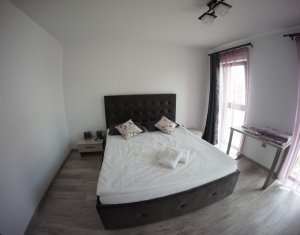Apartament cu 2 camere, decomandat, lux, zona Iulius Mall