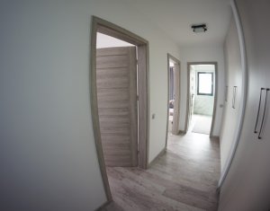 Apartament cu 2 camere, decomandat, lux, zona Iulius Mall