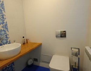 Bureau à louer dans Cluj-napoca, zone Centru