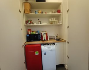 Bureau à louer dans Cluj-napoca, zone Centru