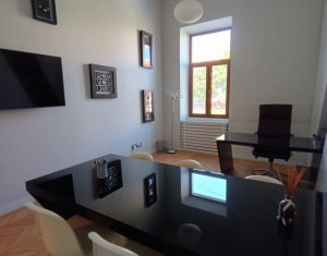Bureau à louer dans Cluj-napoca, zone Centru