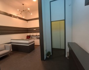 Bureau à louer dans Cluj-napoca, zone Centru