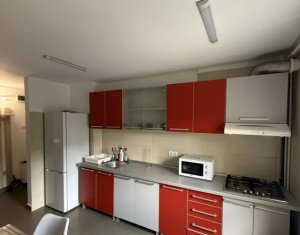 Apartament decomandat cu 2 camere în cartier Marasti