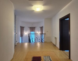 Casa individuala, garaj, 3 parcari, 210mp, gradina, Dambul Rotund