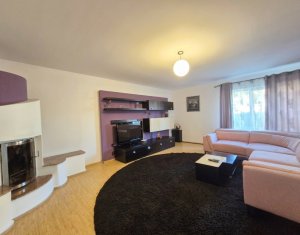 Casa individuala, garaj, 3 parcari, 210mp, gradina, Dambul Rotund