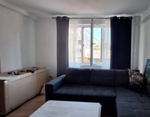 Inchiriere 2 camere semidecomandate, centru, finisate modern
