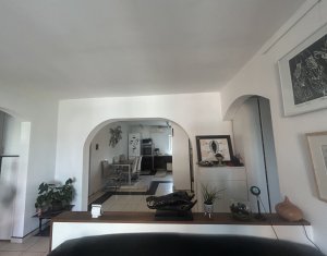 Lakás 4 szobák kiadó on Cluj-napoca, Zóna Plopilor