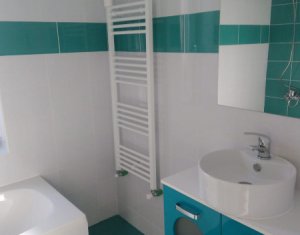Duplex 3 dormitoare, Europa