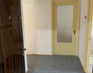 Apartament 3 camere, decomandat, Piata Cipariu, Bulevardul Nicolae Titulesu