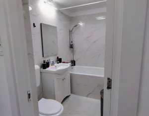 Apartament 3 camere decomandat, Piata CIpariu, Bulevardul Nicolae Titulesc