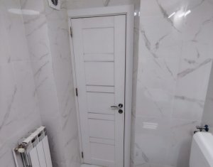 Apartament 3 camere decomandat, Piata CIpariu, Bulevardul Nicolae Titulesc