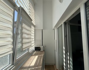 Apartament pe 2 niveluri, spațios, zona Gheorgheni