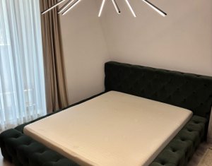 Apartament modern, 3 camere, 2 bai, balcon generos, panorama 