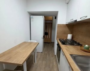 Apartament 3 camere, Manastur, zona Big, balcon, centrala proprie