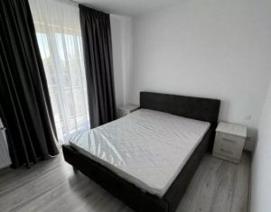 Apartament 3 camere semidecomandate, cartier Iris, balcon