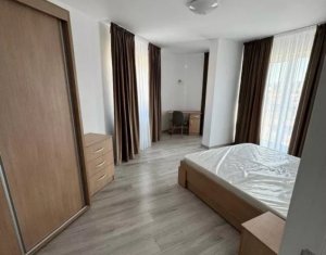 Apartament 3 camere semidecomandate, cartier Iris, balcon
