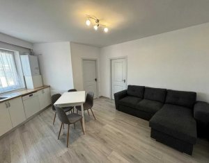 Apartament 3 camere semidecomandate, cartier Iris, balcon