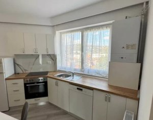 Apartament 3 camere semidecomandate, cartier Iris, balcon
