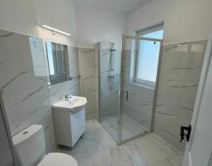 Apartament 3 camere semidecomandate, cartier Iris, balcon
