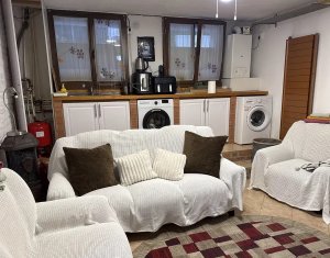 Apartament cu 3 camere decomandate in zona Semicentrala