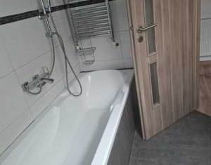 Apartament cu 3 camere in Florești, zona Muzeul Apei