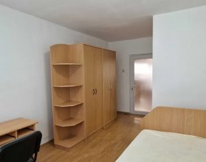 Appartement 3 chambres à louer dans Cluj-napoca, zone Zorilor