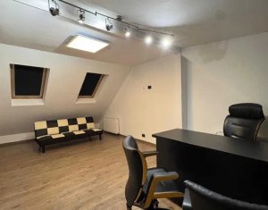 Apartment 3 rooms for rent in Cluj-napoca, zone Centru