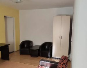 Appartement 3 chambres à louer dans Cluj-napoca, zone Manastur