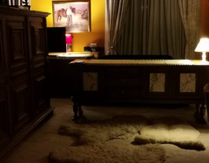 Apartament 54mp, etaj 1, centru, parcare in curte ,zona Primariei
