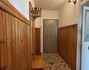 Apartement 2 camere decomanat, cartier Intre Lacuri