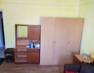 Apartament 1 camera, Piata Cipariu, disponibil din 1 Octombrie