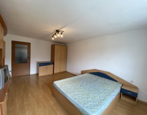 Inchiriere Apartament 2 camere, decomandat, strada Sighisoarei, zona UMF