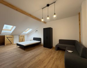 Apartament spatios cu o camera, cheltuieli incluse, prima inchiriere