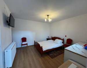 Apartament la casa, cheltuieli incluse, Plopilor