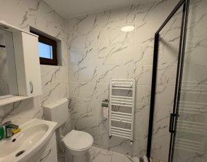 Apartament la casa, cheltuieli incluse, Plopilor