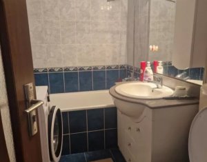 Apartament 2 camere, Intre Lacuri, etaj 1/4, parcare