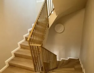 Maison 4 chambres à louer dans Cluj-napoca, zone Buna Ziua
