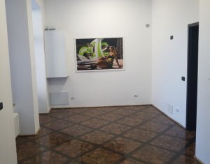 Piata Unirii - spatiu birouri sau servicii, 4 incaperi 100 mp