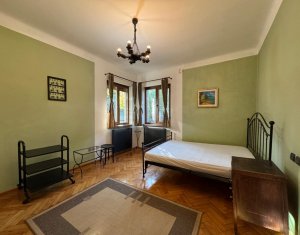 Apartament cu 2 camere de inchiriat in Centru – zona Facultatii de Litere