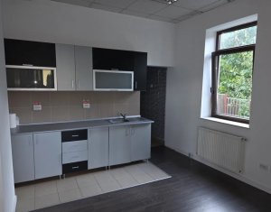 Espace Commercial à louer dans Cluj-napoca, zone Centru