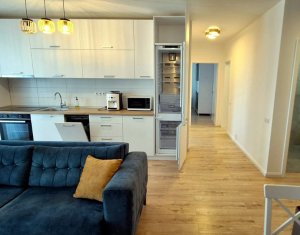 Închiriere trei camere lux, varianta Zorilor, Complex Azoria, garaj