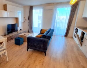 Închiriere trei camere lux, varianta Zorilor, Complex Azoria, garaj